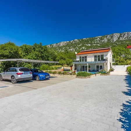 Monte By Interhome * בריביר