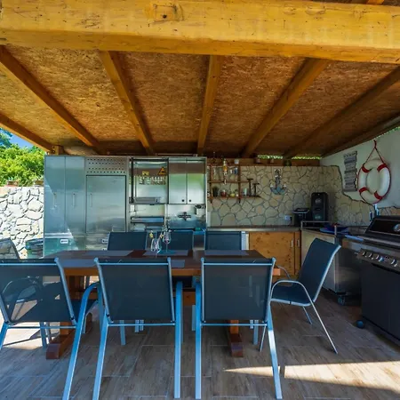 בית נופש Monte By Interhome *