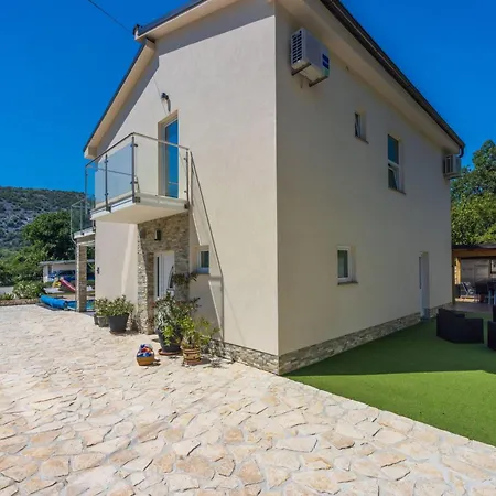 בית נופש Monte By Interhome בריביר