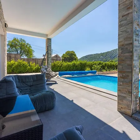 בית נופש Monte By Interhome בריביר