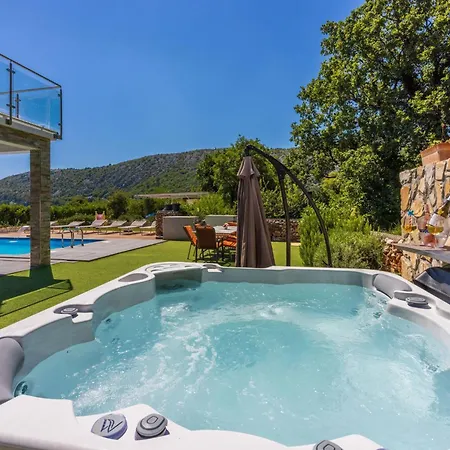 Monte By Interhome *