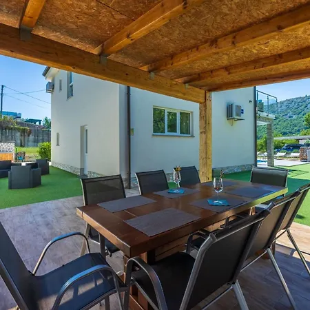 Monte By Interhome בית נופש