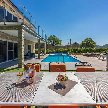 בית נופש Monte By Interhome