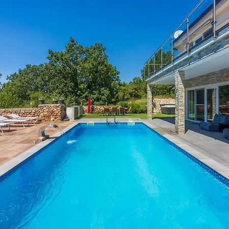 בית נופש Monte By Interhome *