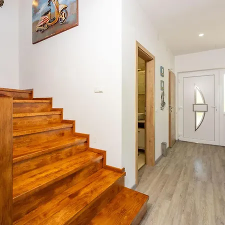 Monte By Interhome