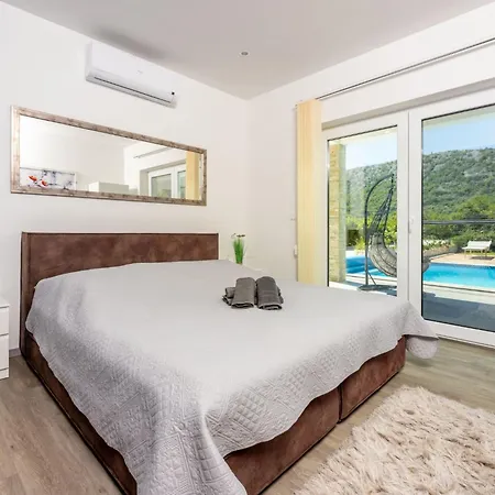 בית נופש Monte By Interhome בריביר