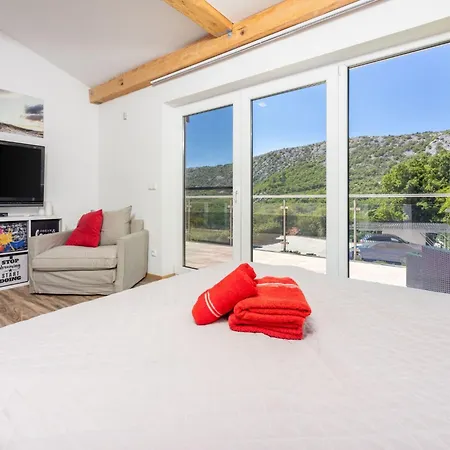 Monte By Interhome בית נופש